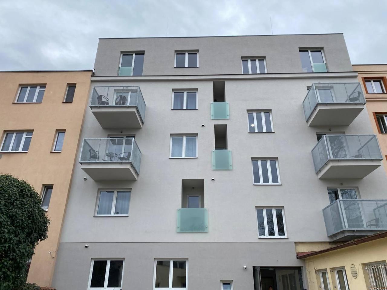 Hradec KrálovéPerla Hradce 301公寓 外观 照片